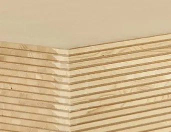 Multiplexplatten/Sperrholz gestapelt